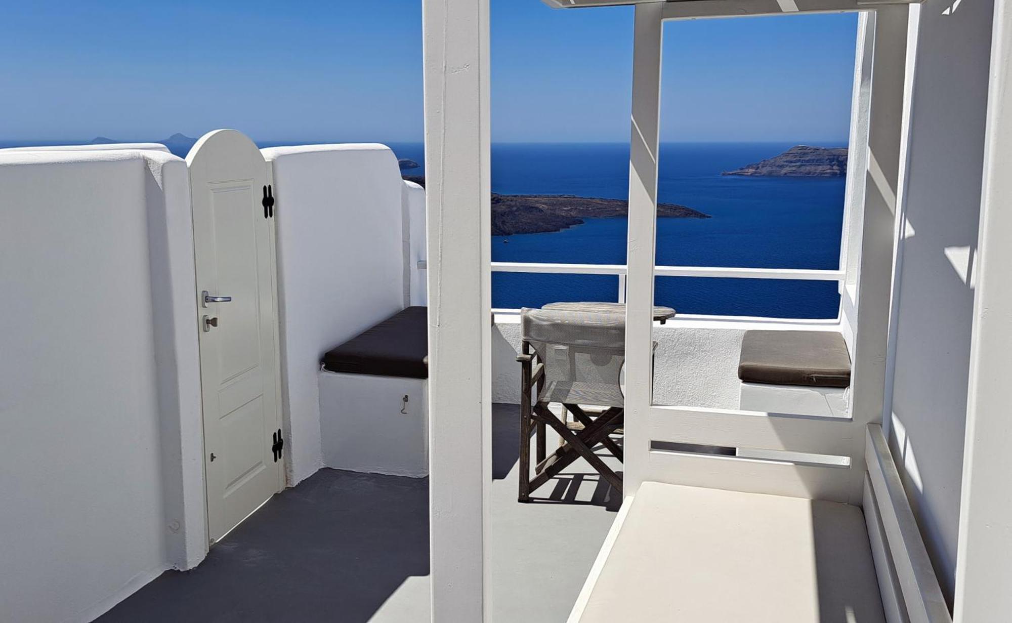 Yposkafo Suites - Studio - Santorini Fira  Esterno foto