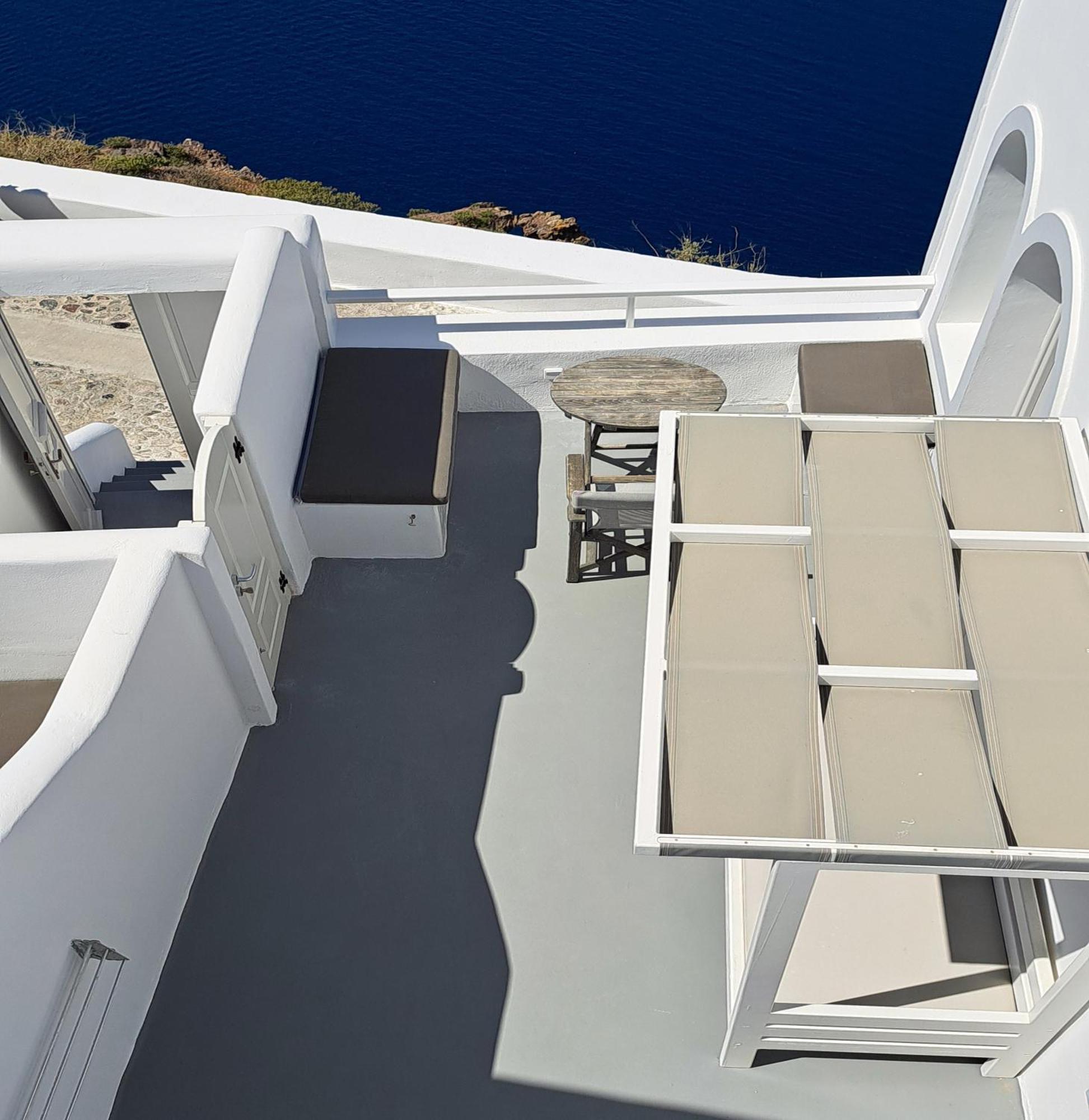 Yposkafo Suites - Studio - Santorini Fira  Esterno foto